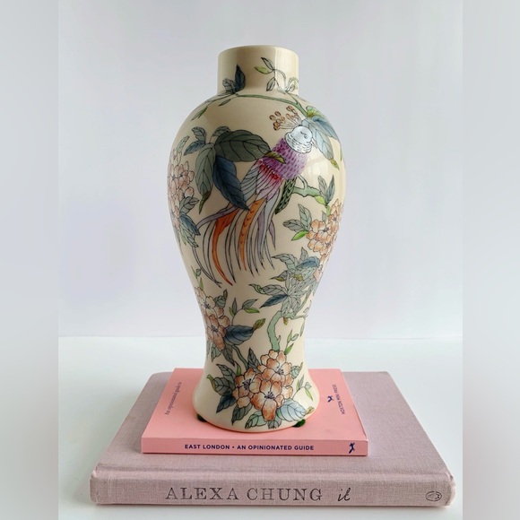 Other - Vintage Chinoiserie Floral and Bird Pattern Vase